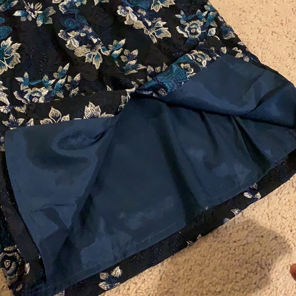 White House Black Market Dress Size 6 blue silver - Picture 14 of 14